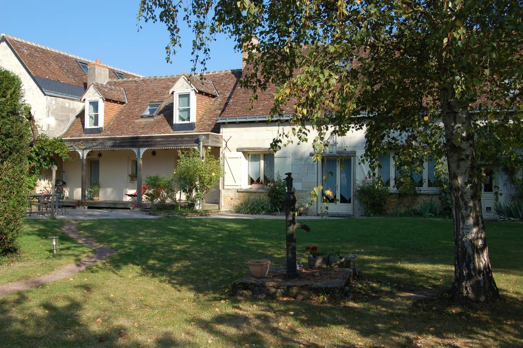 La Grange Dimiere, Pres De Tours Saint-Genouph Exterior foto